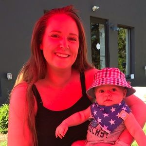 Meet your Posher, Emily